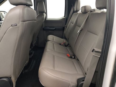 Used 2019 Ford F150 XL w/ Equipment Group 101A Mid AWD/4WD image 18