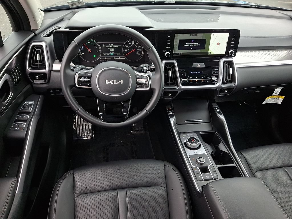 Used 2023 Kia Sorento EX AWD/4WD image 11