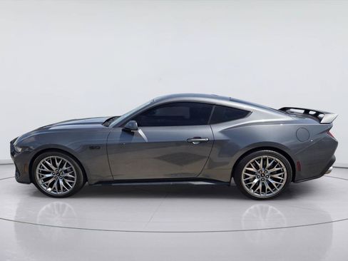 Certified 2024 Ford Mustang GT RWD image 5