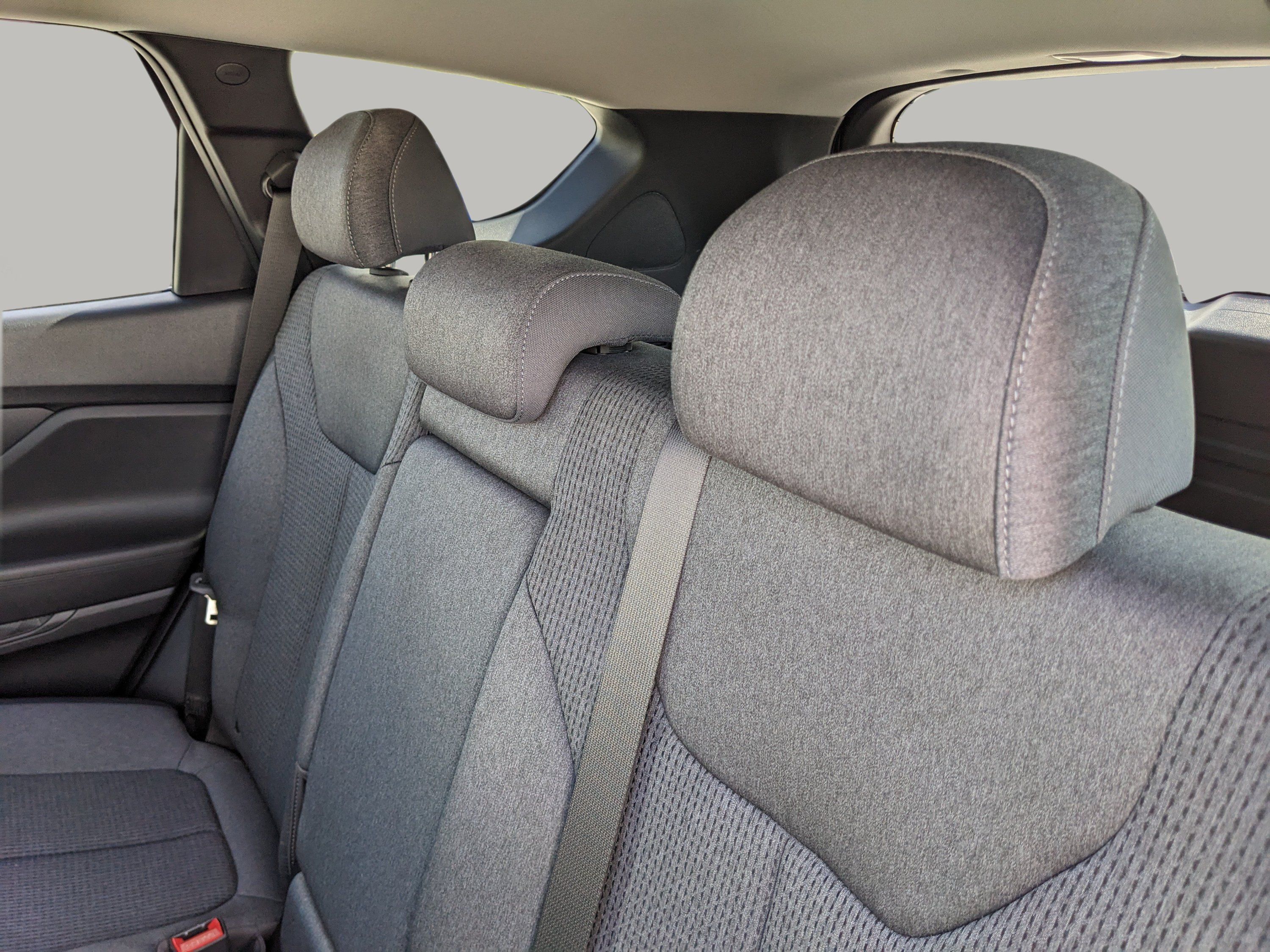 Used 2023 Hyundai Santa Fe SEL FWD image 18
