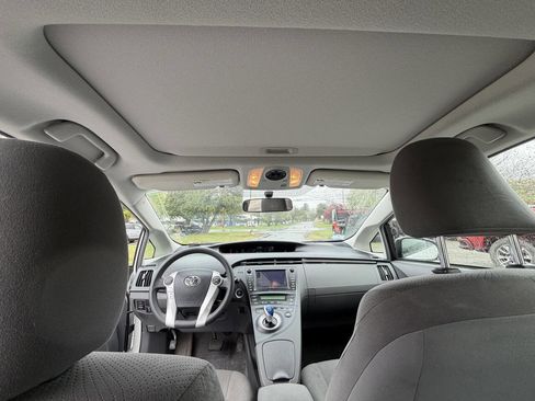 Used 2011 Toyota Prius Three w/ Solar Roof Pkg FWD image 10