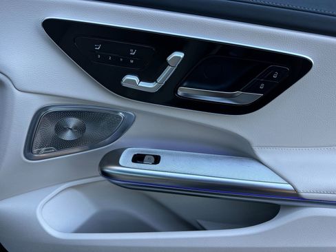 New 2026 Mercedes-Benz CLE 300 4MATIC Cabriolet image 18