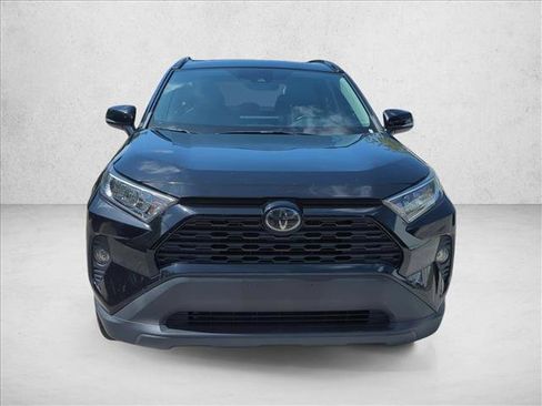Used 2020 Toyota RAV4 XLE Premium AWD/4WD image 2