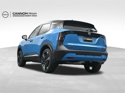 New 2026 Nissan Kicks SR w/ SR Premium Package FWD image 25