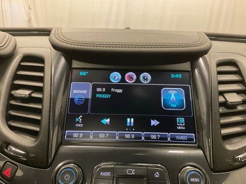 Used 2014 Chevrolet Impala LTZ FWD image 14