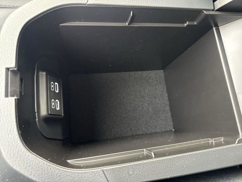 New 2025 Toyota RAV4 LE image 20