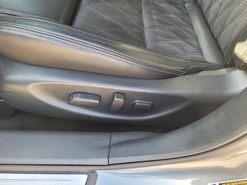 Used 2023 Nissan Maxima SR w/ Sport Mat Group FWD image 21