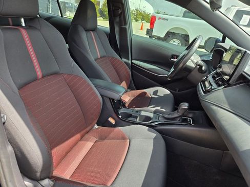 Used 2023 Toyota Corolla SE FWD image 19
