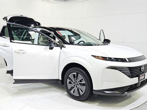 Certified 2025 Nissan Murano SL w/ Cargo Package AWD/4WD image 29