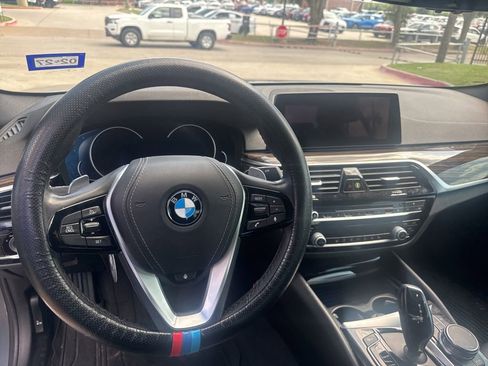 Used 2018 BMW 530i RWD image 4