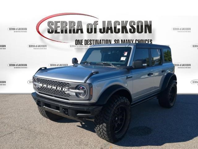Used 2023 Ford Bronco Badlands AWD/4WD image 5