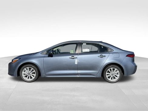 New 2026 Toyota Corolla XLE image 2