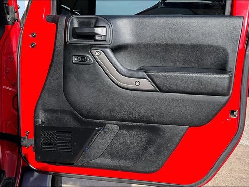 Used 2017 Jeep Wrangler Unlimited Sport image 25