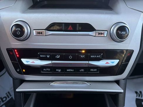 Used 2023 Ford Explorer XLT w/ Equipment Group 202A image 18