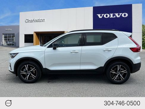 New 2026 Volvo XC40 B4 Core w/ Protection Package Premier FWD image 6