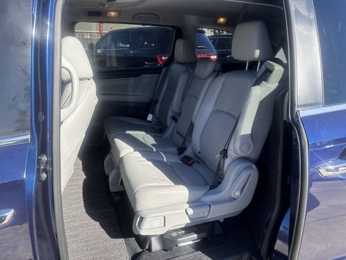 Used 2023 Honda Odyssey Touring image 13