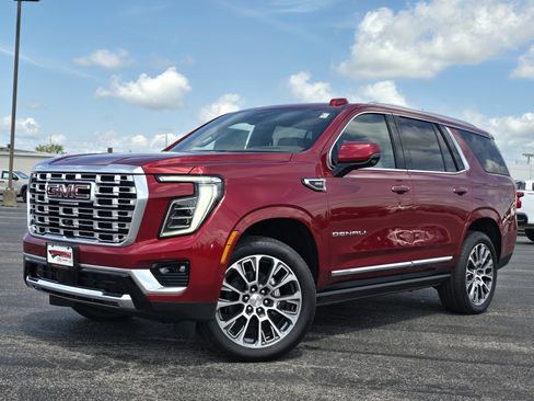 New 2026 GMC Yukon Denali w/ Denali Reserve Package AWD/4WD image 8