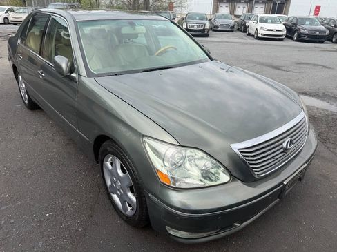 Used 2005 Lexus LS 430 RWD image 5