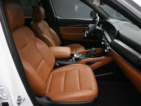 Certified 2025 Kia Telluride SX Prestige X-Line AWD/4WD image 42