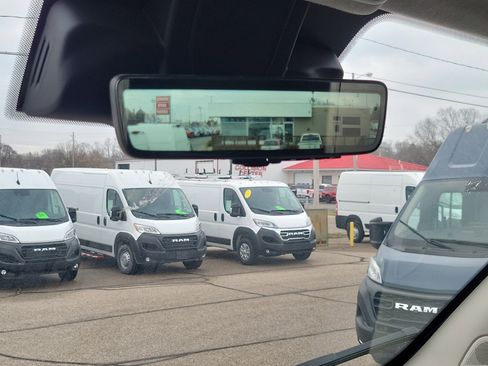 Used 2024 RAM ProMaster 3500 image 16