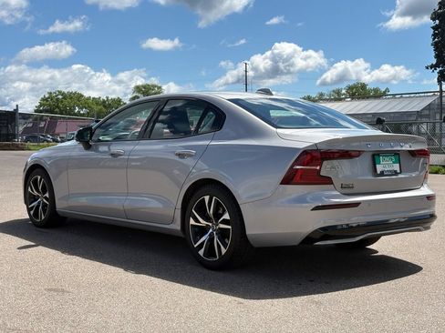 Used 2023 Volvo S60 B5 Core AWD/4WD image 6