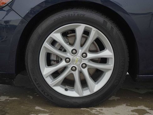Used 2018 Chevrolet Malibu LT w/ LPO, Convenience Package 2 FWD image 7
