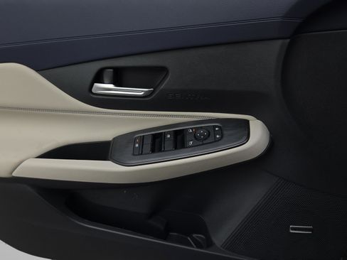New 2026 Nissan Sentra SL w/ Floor Mat Package FWD image 28