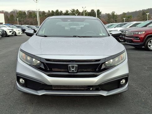 Used 2019 Honda Civic Sport image 2