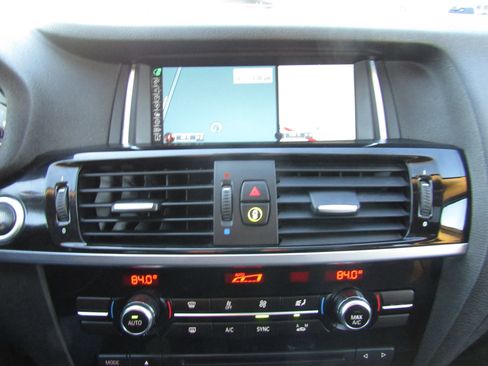 Used 2015 BMW X4 xDrive28i image 29