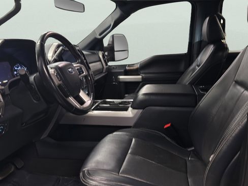 Certified 2022 Ford F250 Lariat w/ Lariat Ultimate Package image 9