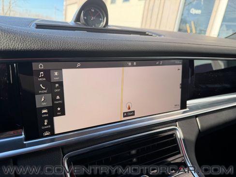 Used 2017 Porsche Panamera 4 image 24