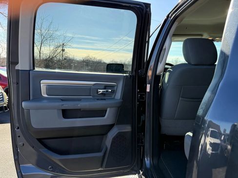 Used 2017 RAM 1500 Big Horn image 23