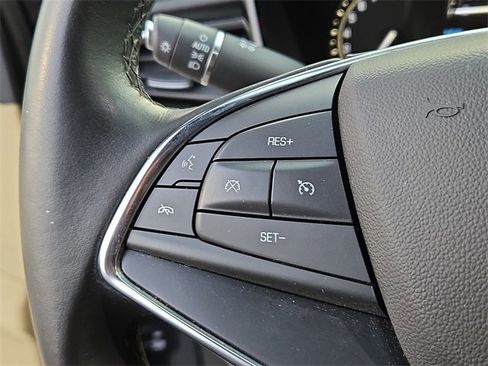 Used 2019 Cadillac XT5 AWD image 20