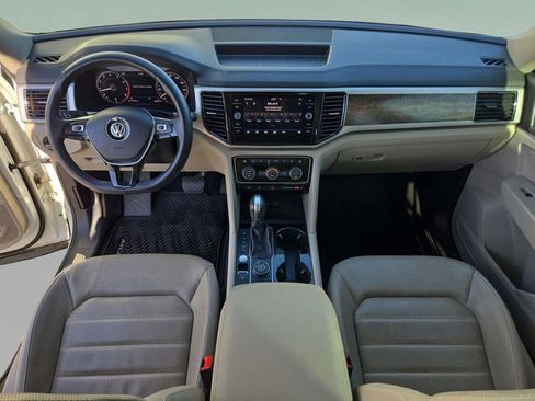 Used 2019 Volkswagen Atlas SEL Premium image 18