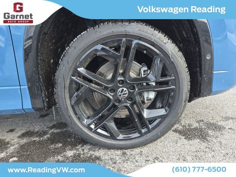 New 2026 Volkswagen Tiguan SE R-Line image 9