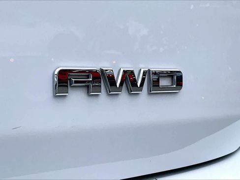 Used 2020 GMC Terrain Denali w/ Denali Premium Package image 9