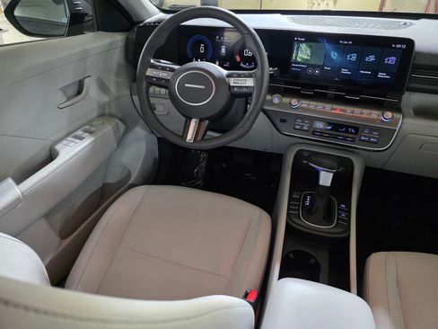Used 2024 Hyundai Kona SEL FWD image 19