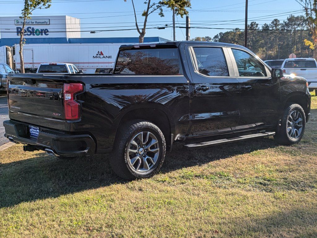 Used 2025 Chevrolet Silverado 1500 RST w/ Z71 Off-Road Package AWD/4WD image 4