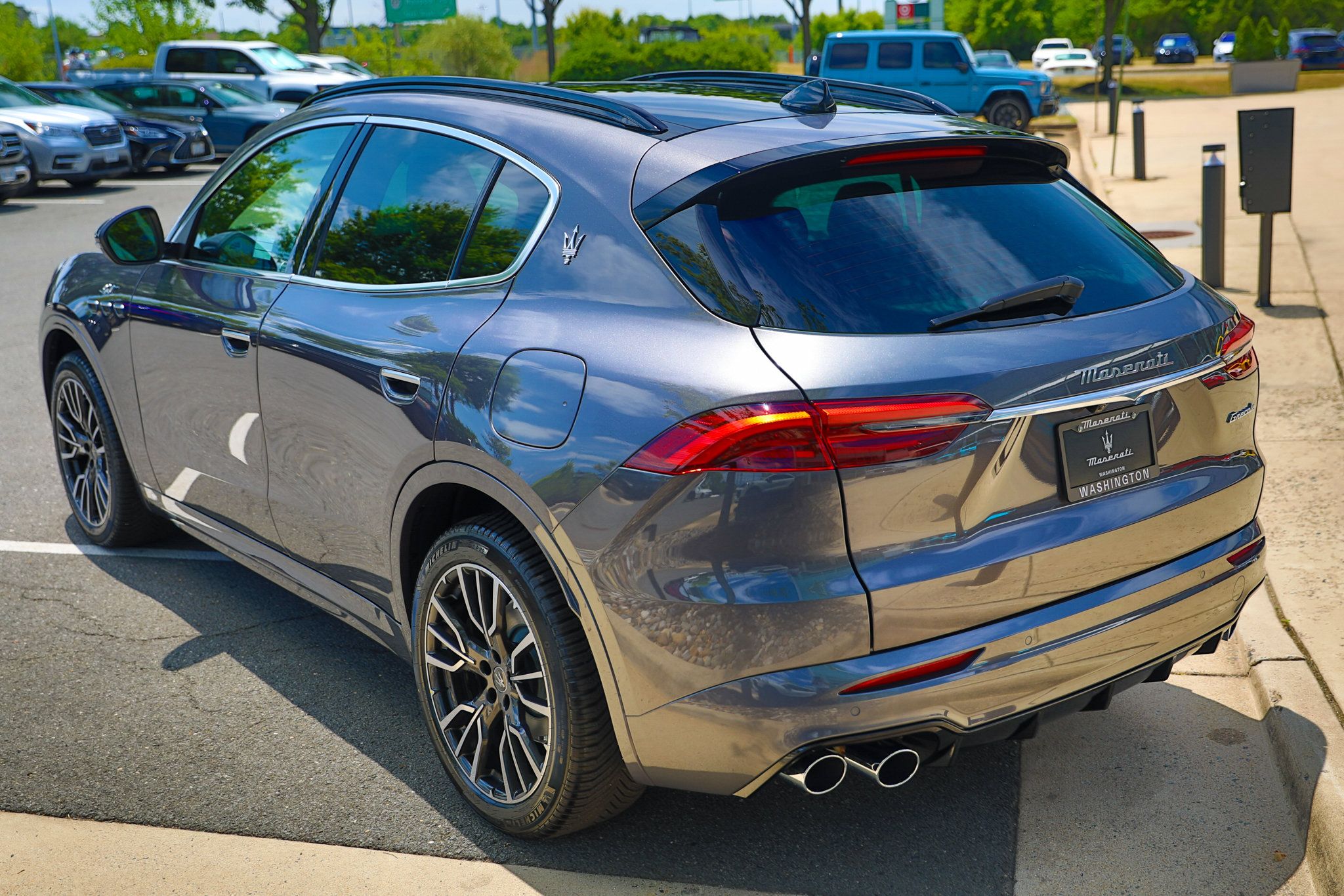 Used 2024 Maserati Grecale Modena AWD/4WD image 7