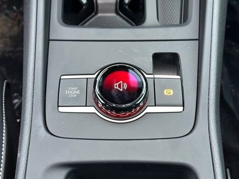 New 2026 Volkswagen Tiguan SE R-Line image 32