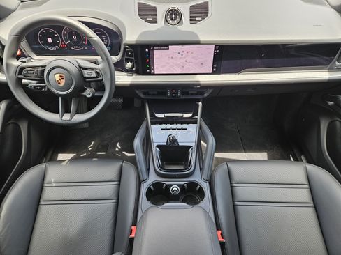 Certified 2026 Porsche Cayenne Coupe AWD/4WD image 24