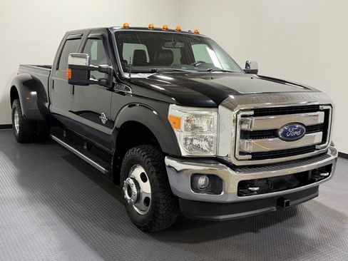Used 2016 Ford F350 Lariat w/ Lariat Ultimate Package AWD/4WD image 4