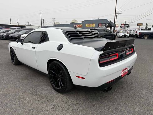 Used 2018 Dodge Challenger T/A RWD image 5