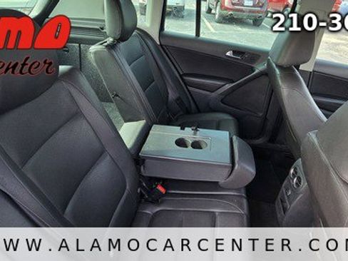 Used 2013 Volkswagen Tiguan S image 24