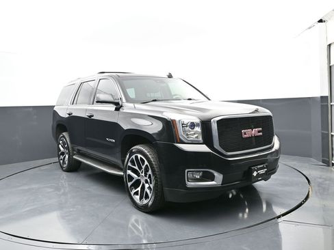 Used 2016 GMC Yukon SLT AWD/4WD image 1