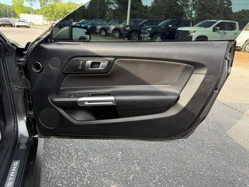 Used 2019 Ford Mustang GT w/ Equipment Group 301A RWD image 10