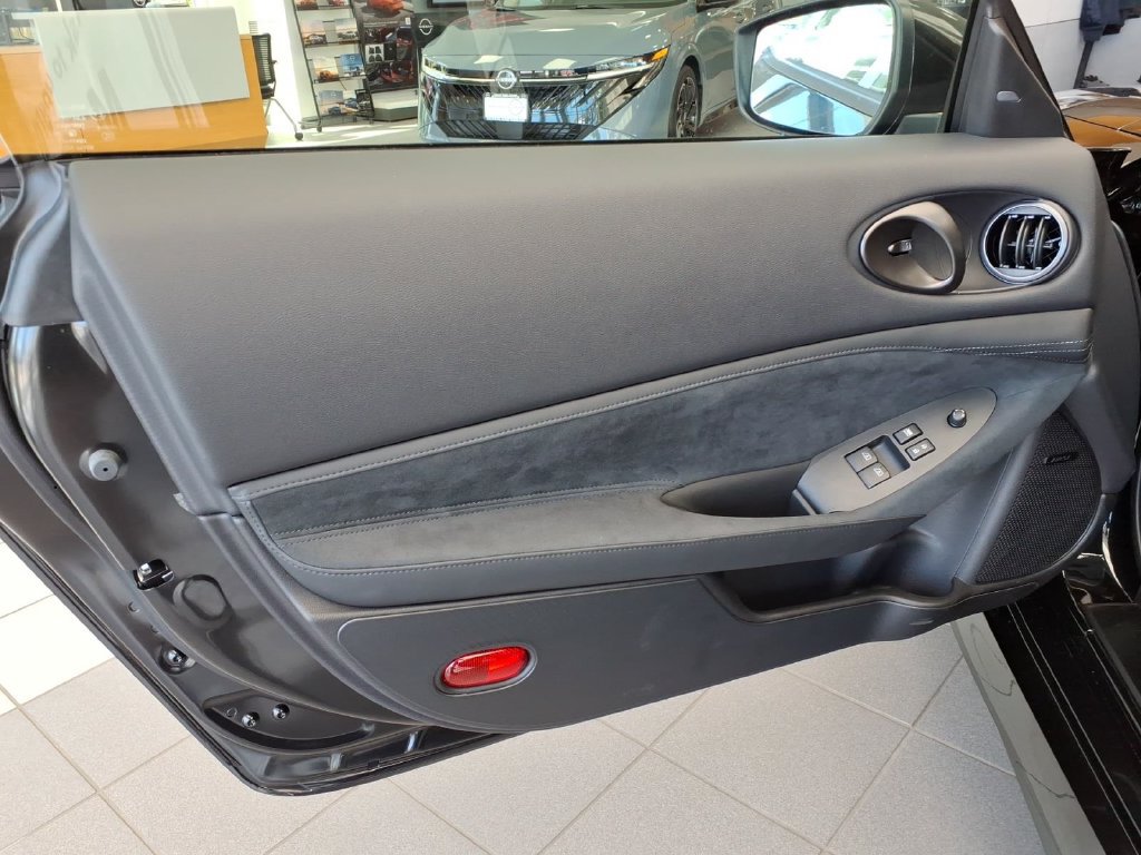 New 2026 Nissan Z Performance w/ Floor Mat Package RWD image 8