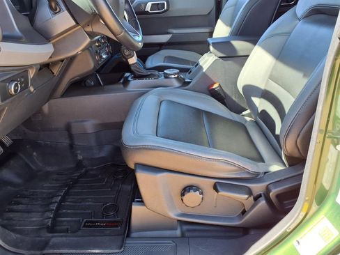 Used 2022 Ford Bronco Black Diamond image 24