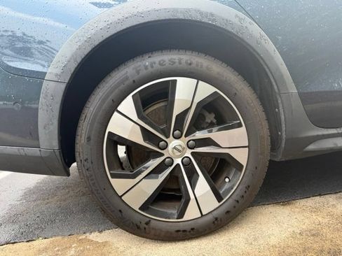Used 2020 Volvo V60 T5 Cross Country AWD/4WD image 5