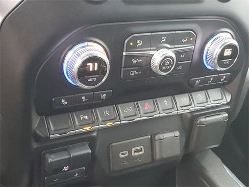 Used 2020 GMC Sierra 1500 SLT image 20